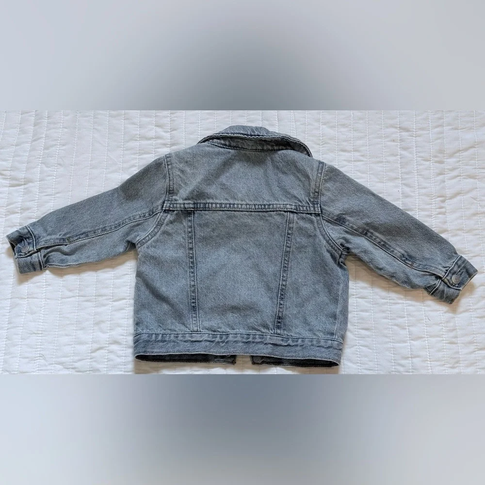 Old Navy Unisex Light-Wash Jean Jacket Sz 18-24 Months